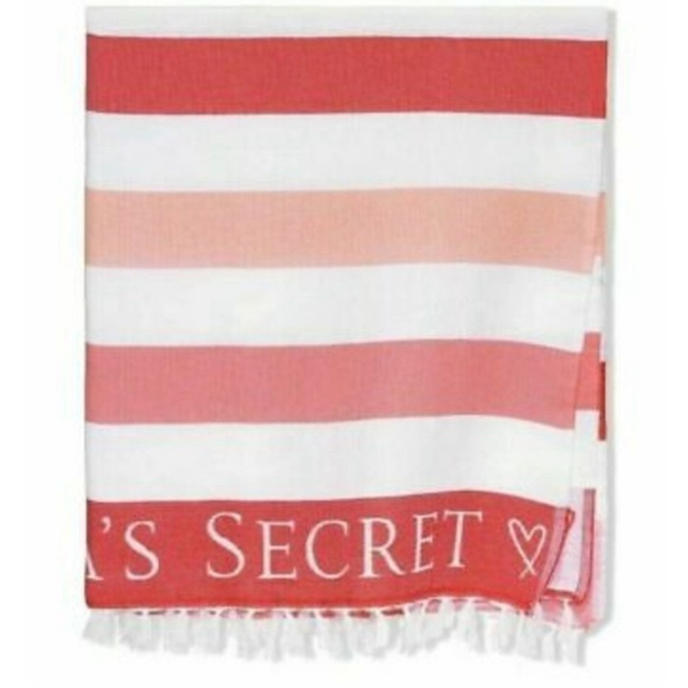Victoria’s Secret beach blanket